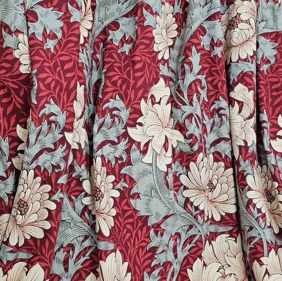 🇨🇦 Honeybea Studio Floral Maxi Dress - Picture 3 of 13